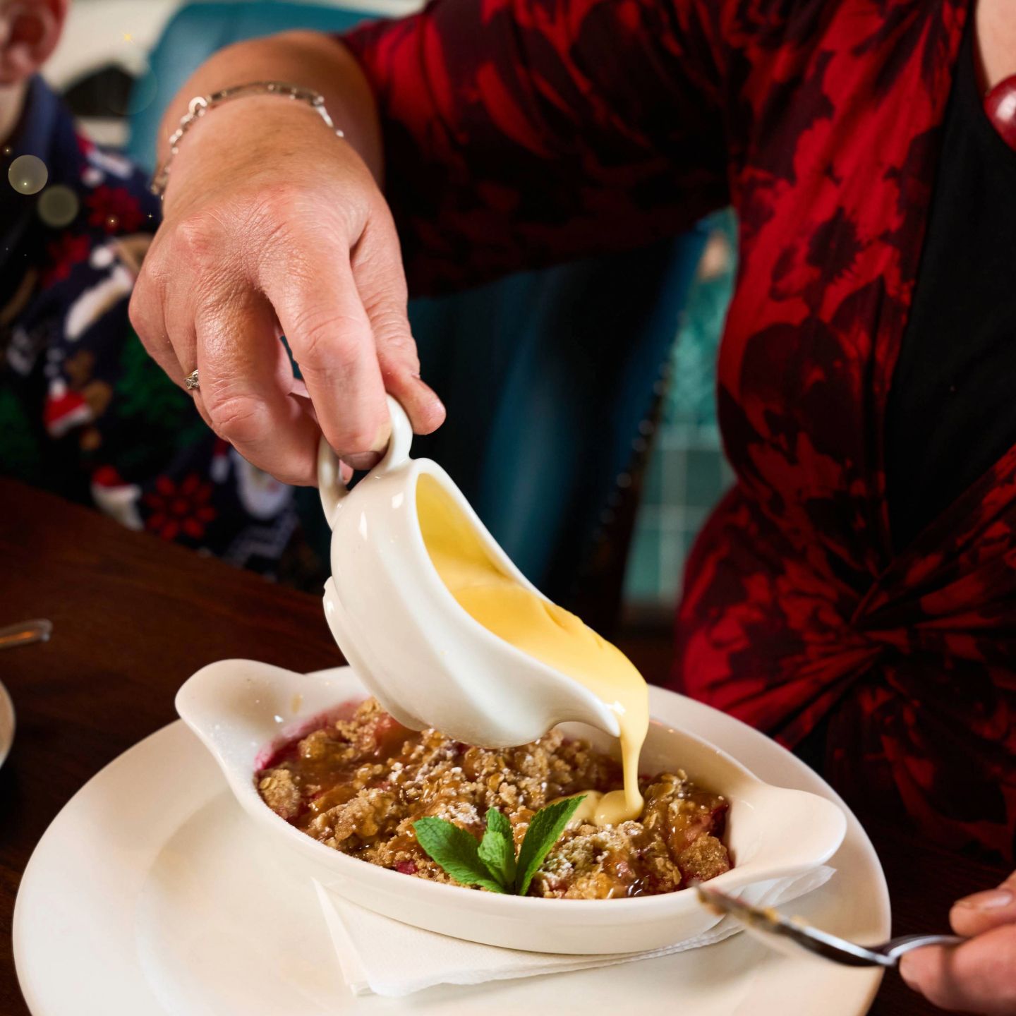 Christmas Day Lunch, Dinner & Dining at The White Hart in Ashby De La Zouch